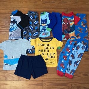 Toddler Boy 2T Pajama Bundle. Super Hero Pajamas and More.